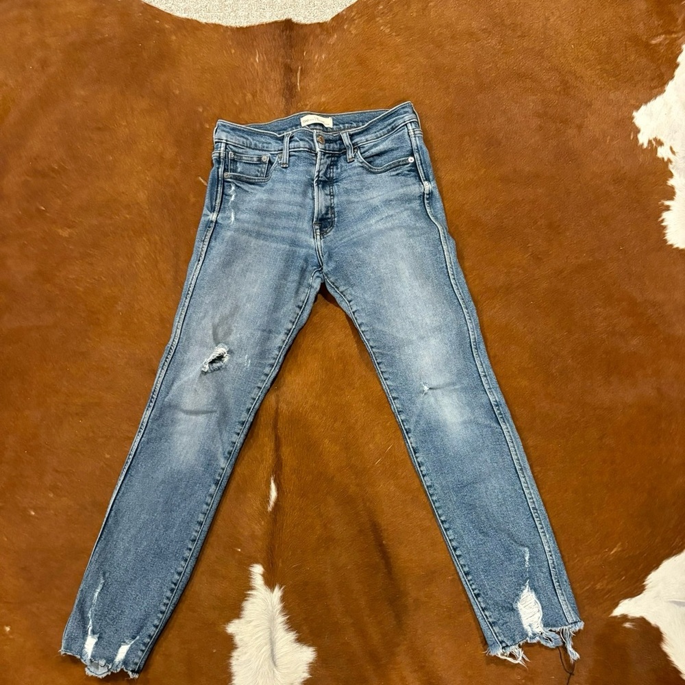 Gap 1969 High Rise Slim Straight Jeans - Size 28